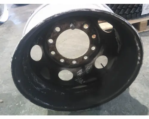 HUB PILOTED - STEEL 22.5 X 8.25 WHEEL