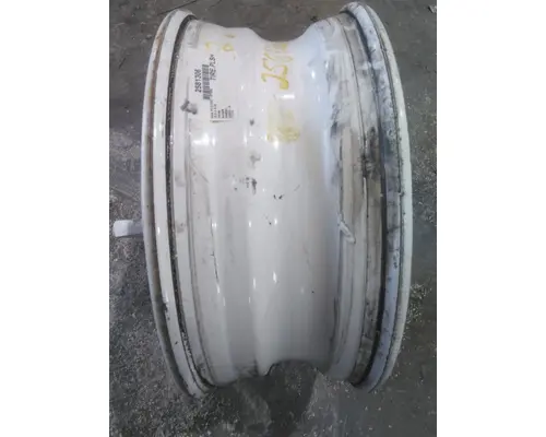 HUB PILOTED - STEEL 22.5 X 8.25 WHEEL