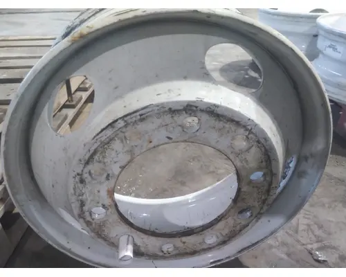 HUB PILOTED - STEEL 22.5 X 8.25 WHEEL