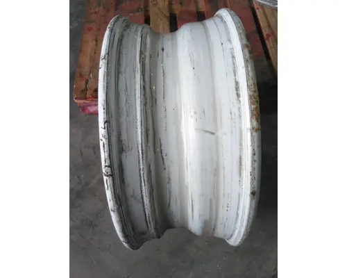 HUB PILOTED - STEEL 22.5 X 8.25 WHEEL