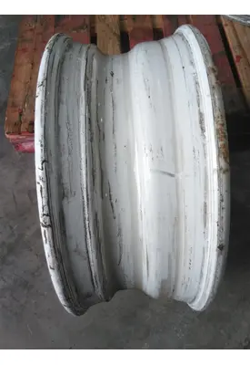 HUB PILOTED - STEEL 22.5 X 8.25 WHEEL