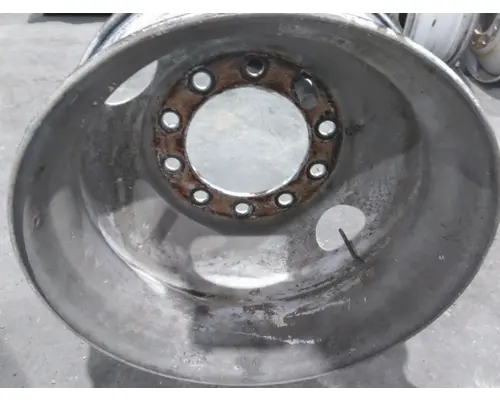 HUB PILOTED - STEEL 22.5 X 8.25 WHEEL