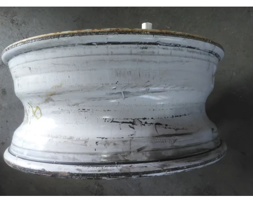 HUB PILOTED - STEEL 22.5 X 8.25 WHEEL
