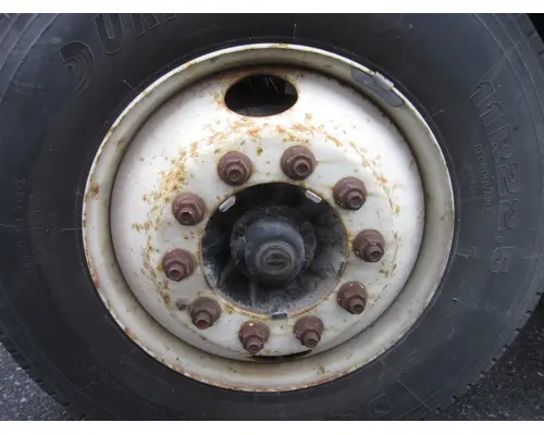 HUB PILOTED - STEEL 22.5 X 8.25 WHEEL