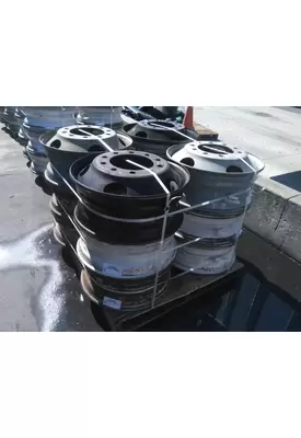 HUB PILOTED - STEEL 22.5 X 8.25 WHEEL