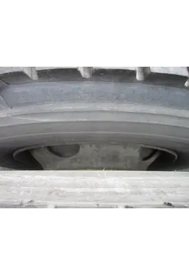 HUB PILOTED - STEEL 22.5 X 8.25 WHEEL