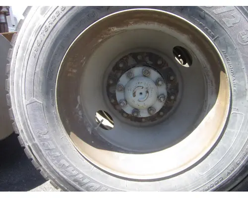 HUB PILOTED - STEEL 22.5 X 8.25 WHEEL