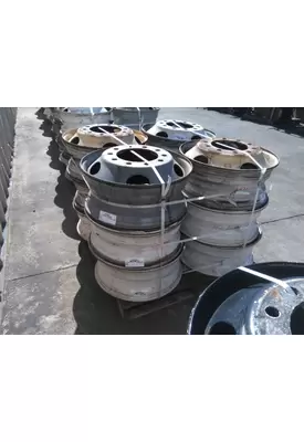 HUB PILOTED - STEEL 22.5 X 8.25 WHEEL
