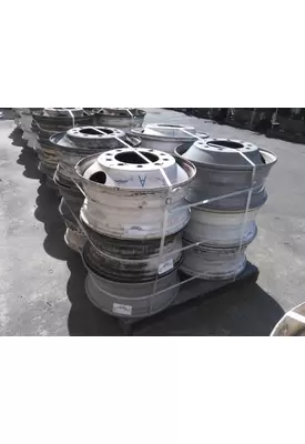 HUB PILOTED - STEEL 22.5 X 8.25 WHEEL