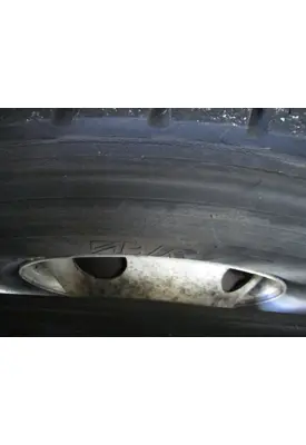 HUB PILOTED - STEEL 22.5 X 8.25 WHEEL