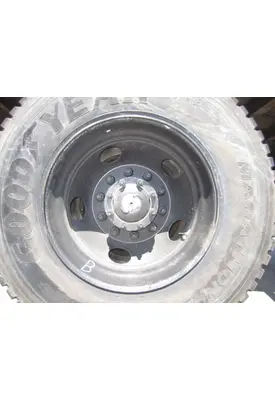 HUB PILOTED - STEEL 22.5 X 8.25 WHEEL