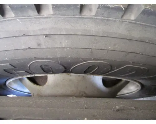 HUB PILOTED - STEEL 22.5 X 8.25 WHEEL