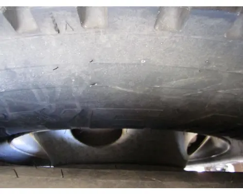 HUB PILOTED - STEEL 22.5 X 8.25 WHEEL