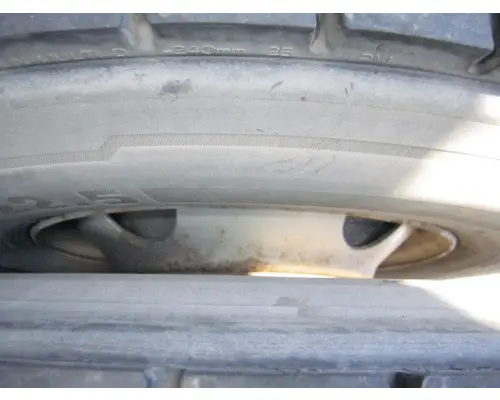 HUB PILOTED - STEEL 22.5 X 8.25 WHEEL