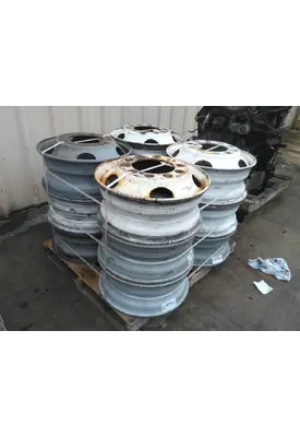 HUB PILOTED - STEEL 22.5 X 8.25 WHEEL