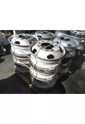 HUB PILOTED - STEEL 22.5 X 8.25 WHEEL