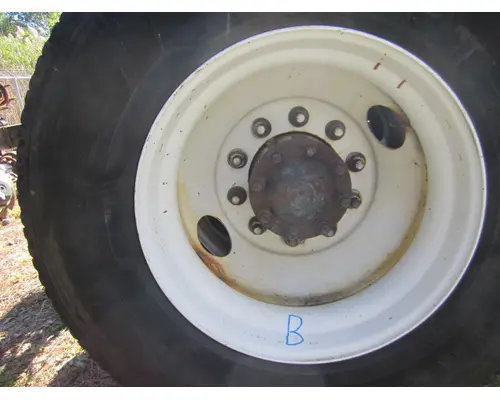 HUB PILOTED - STEEL 22.5 X 8.25 WHEEL