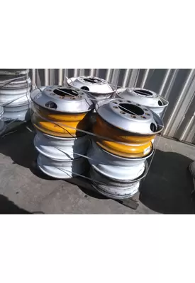 HUB PILOTED - STEEL 22.5 X 8.25 WHEEL