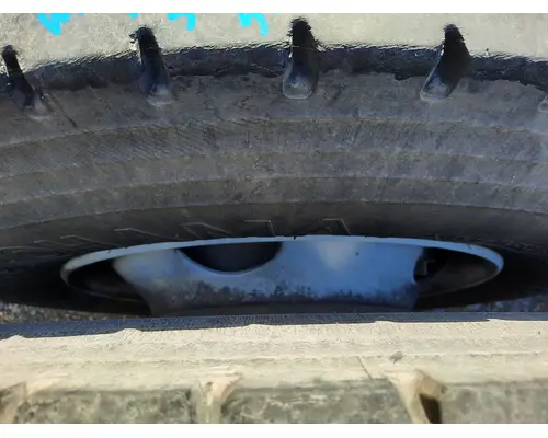 HUB PILOTED - STEEL 22.5 X 8.25 WHEEL