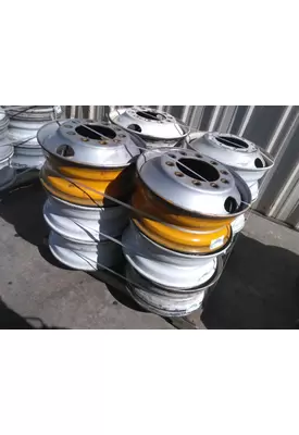 HUB PILOTED - STEEL 22.5 X 8.25 WHEEL