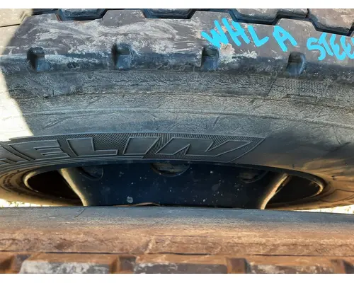 HUB PILOTED - STEEL 22.5 X 8.25 WHEEL