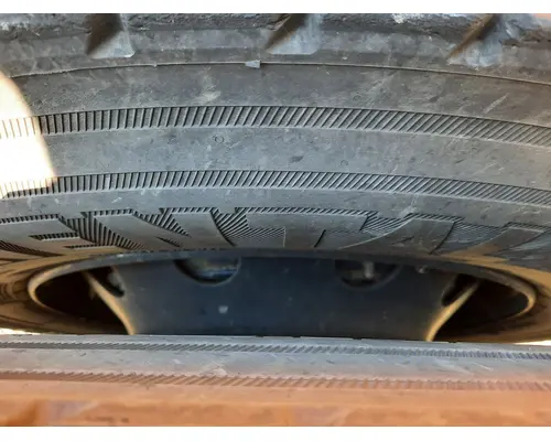 HUB PILOTED - STEEL 22.5 X 8.25 WHEEL