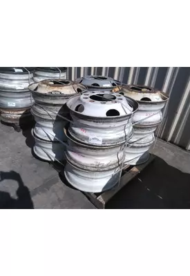HUB PILOTED - STEEL 22.5 X 8.25 WHEEL