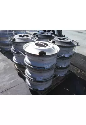 HUB PILOTED - STEEL 22.5 X 8.25 WHEEL