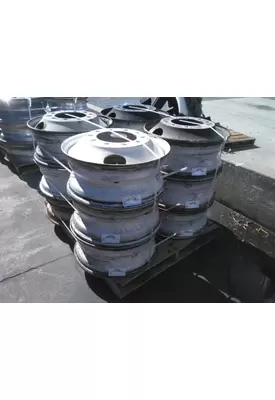 HUB PILOTED - STEEL 22.5 X 8.25 WHEEL