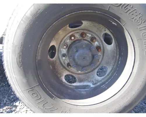 HUB PILOTED - STEEL 22.5 X 8.25 WHEEL