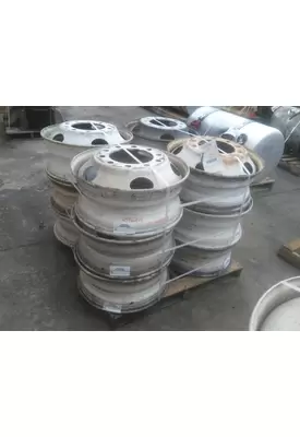 HUB PILOTED - STEEL 22.5 X 8.25 WHEEL