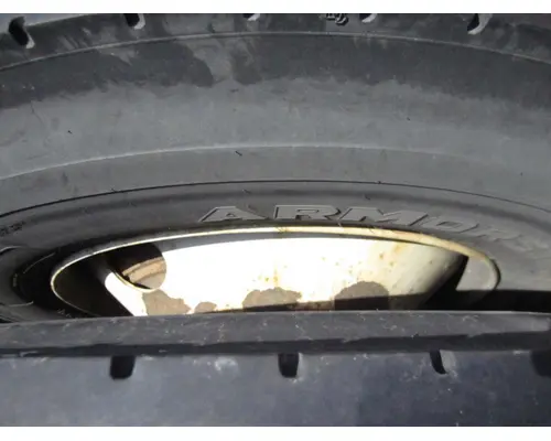 HUB PILOTED - STEEL 22.5 X 8.25 WHEEL