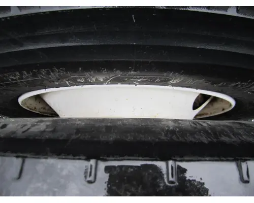 HUB PILOTED - STEEL 22.5 X 8.25 WHEEL