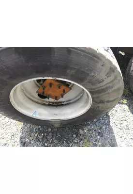 HUB PILOTED - STEEL 22.5 X 8.25 WHEEL