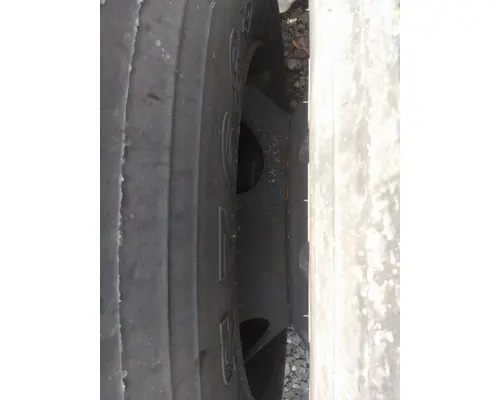 HUB PILOTED - STEEL 22.5 X 8.25 WHEEL