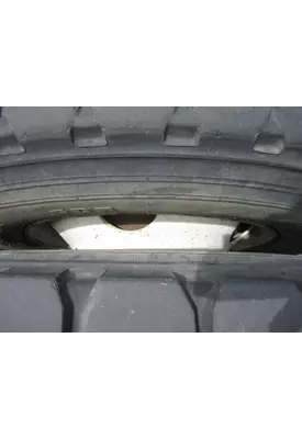 HUB PILOTED - STEEL 22.5 X 8.25 WHEEL