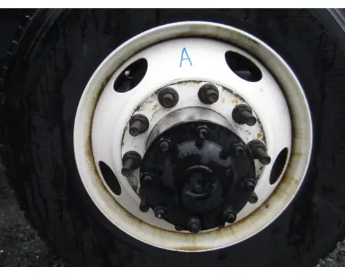 HUB PILOTED - STEEL 22.5 X 8.25 WHEEL