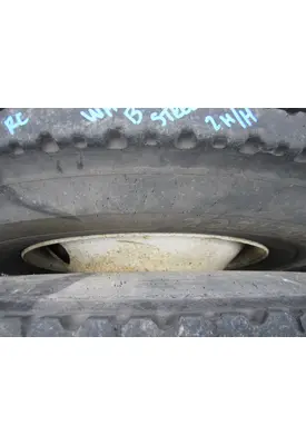 HUB PILOTED - STEEL 22.5 X 8.25 WHEEL