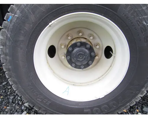 HUB PILOTED - STEEL 22.5 X 8.25 WHEEL