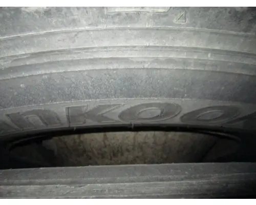 HUB PILOTED - STEEL 22.5 X 8.25 WHEEL