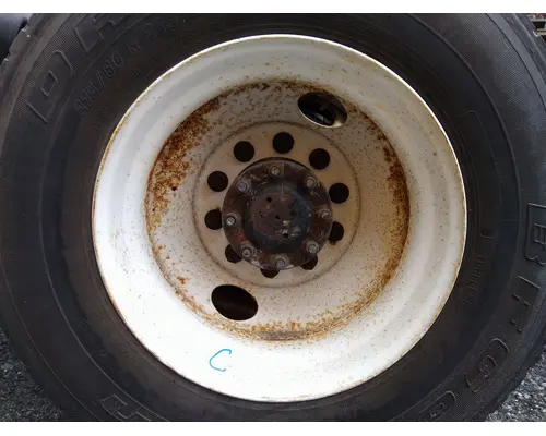 HUB PILOTED - STEEL 22.5 X 8.25 WHEEL