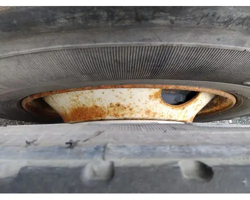 HUB PILOTED - STEEL 22.5 X 8.25 WHEEL