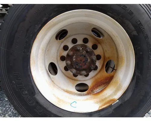 HUB PILOTED - STEEL 22.5 X 8.25 WHEEL