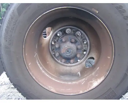 HUB PILOTED - STEEL 22.5 X 8.25 WHEEL