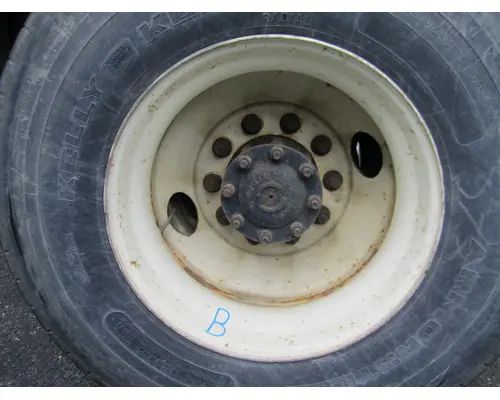 HUB PILOTED - STEEL 22.5 X 8.25 WHEEL