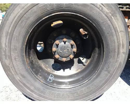 HUB PILOTED - STEEL 22.5 X 8.25 WHEEL