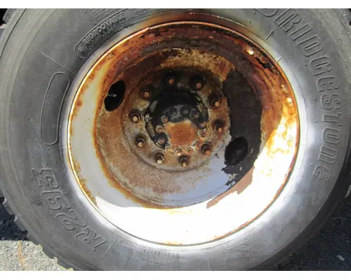 HUB PILOTED - STEEL 22.5 X 8.25 WHEEL