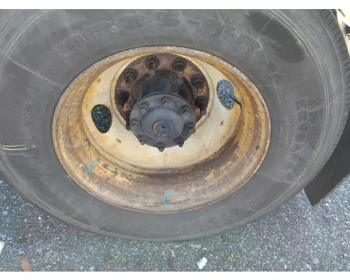 HUB PILOTED - STEEL 22.5 X 8.25 WHEEL