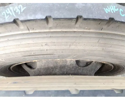 HUB PILOTED - STEEL 22.5 X 8.25 WHEEL