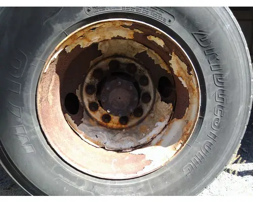 HUB PILOTED - STEEL 22.5 X 8.25 WHEEL